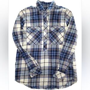 Banana Republic Stylish Plaid Button Down
